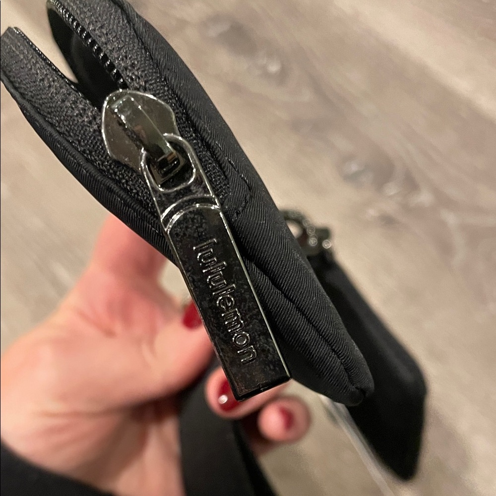lululemon athletica Black Wristlet Set - Picture 4 of 8